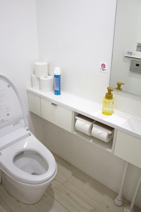 The Dorm Hostel Οσάκα Εξωτερικό φωτογραφία