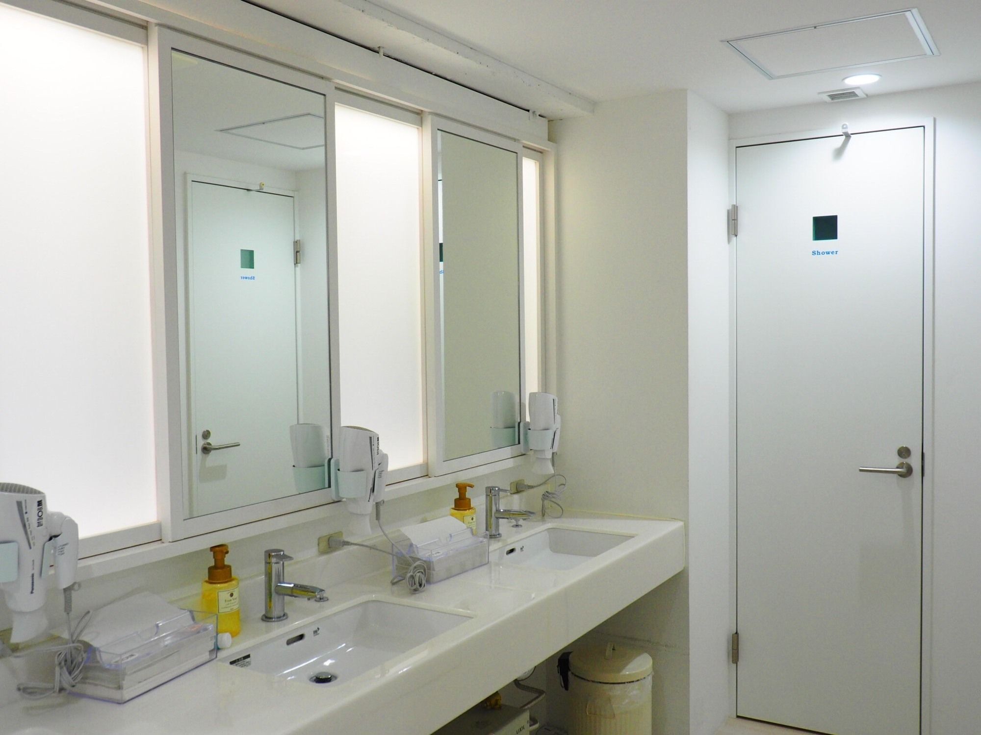 The Dorm Hostel Οσάκα Εξωτερικό φωτογραφία
